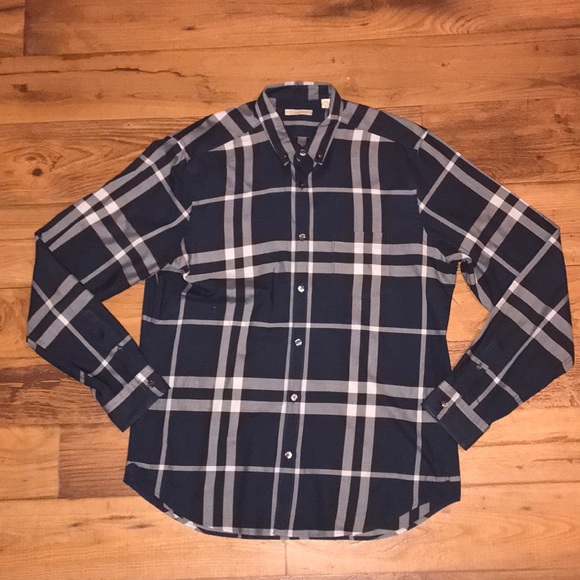 Burberry Other - NOVA CHECK BURBERRY BUTTON DOWN